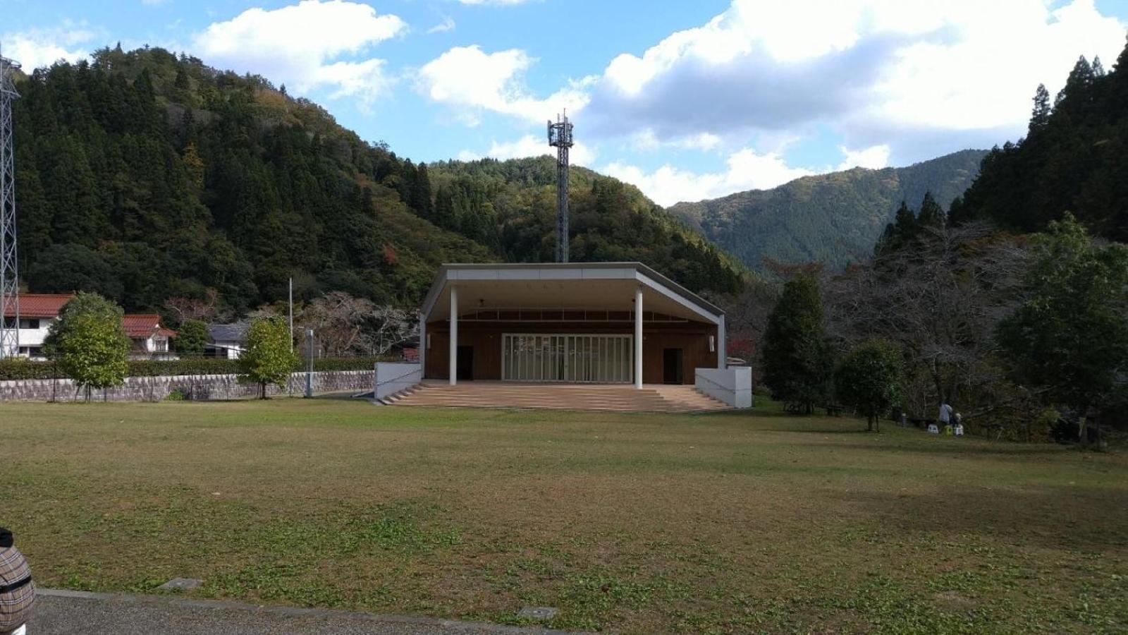 Vessel Inn Hiroshima Station Buitenkant foto